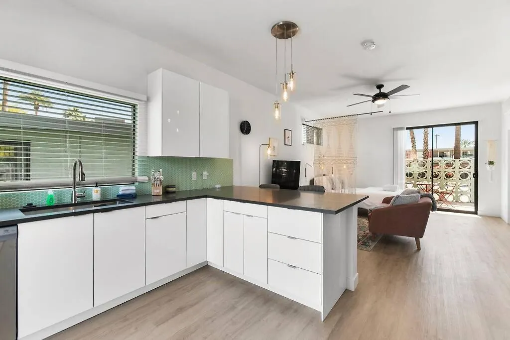 Large Studio Rooftop & Poolside - Walk To Old Town Scottsdale 0*,