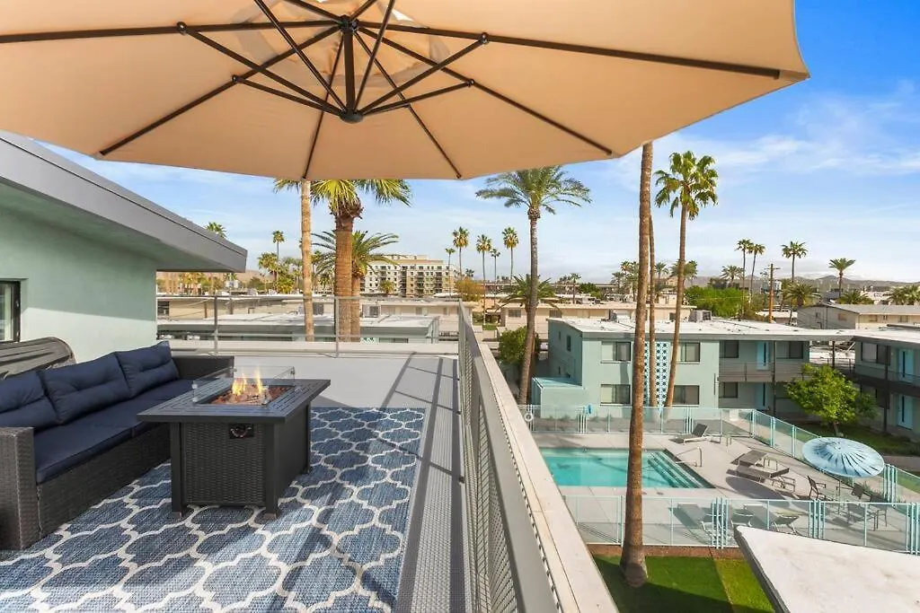 Large Studio Rooftop & Poolside - Walk To Old Town Scottsdale 0*,  USA